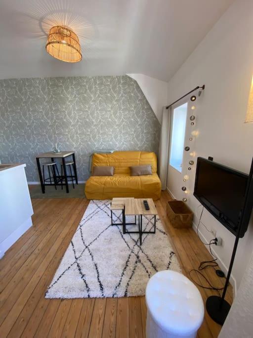 Cosy Mac Nab Apartment